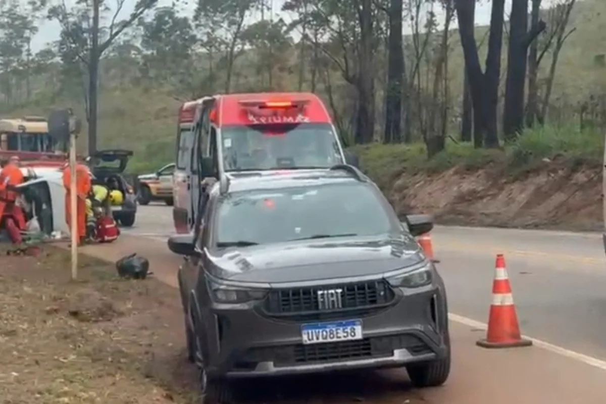 Acidente na BR-356 deixa uma pessoa morta e três gravemente feridas em MG
