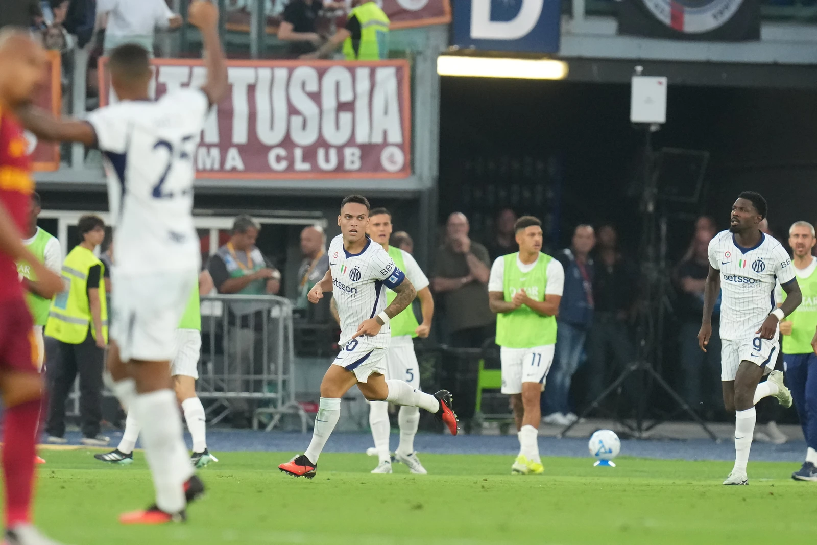 Hat-trick de Salah deixa o Trabzonspor vencer o Galatasaray por 4 a 0