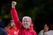 Reta final do 1º turno: Lula faz giro nas regiões e intensifica mobilização