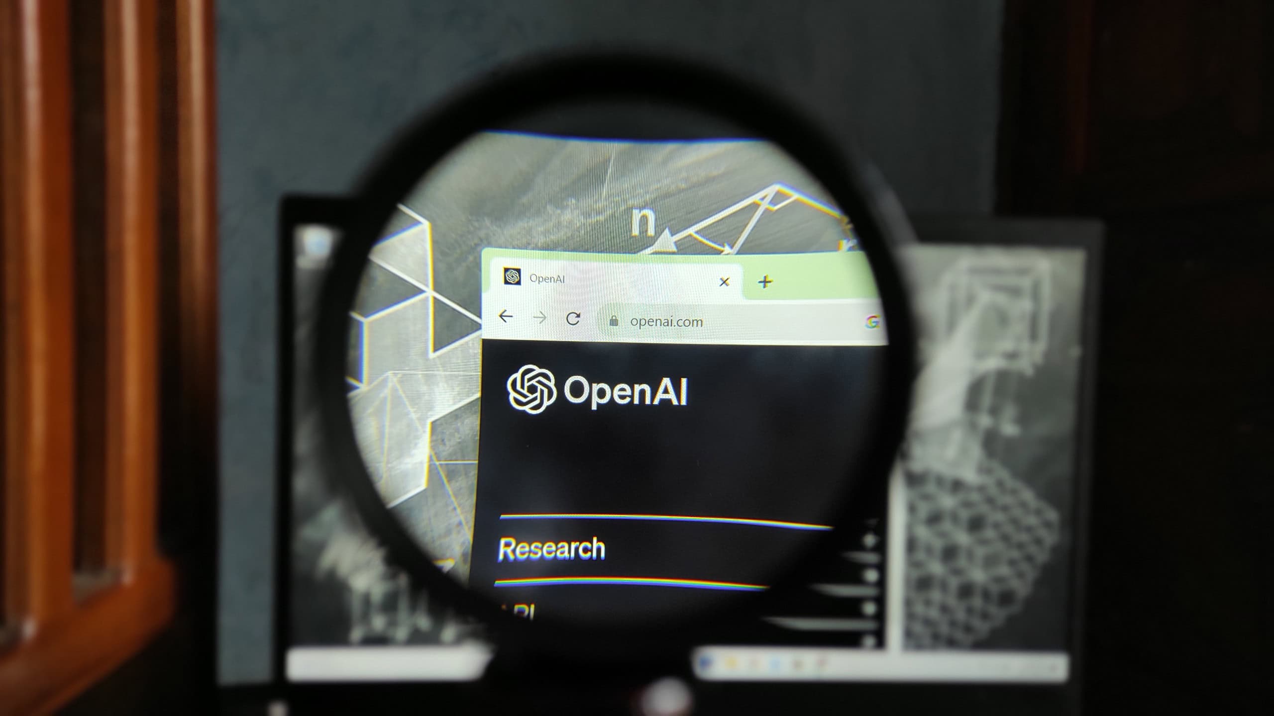 OpenAI lança GPT-6 Sol e Luna, novos modelos de IA que prometem mais desempenho por menos dinheiro