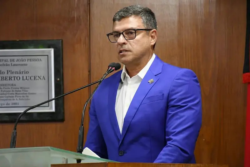 Vitor Hugo anuncia pausa na campanha, diz que vai tentar recurso e que ‘2028 é logo ali’