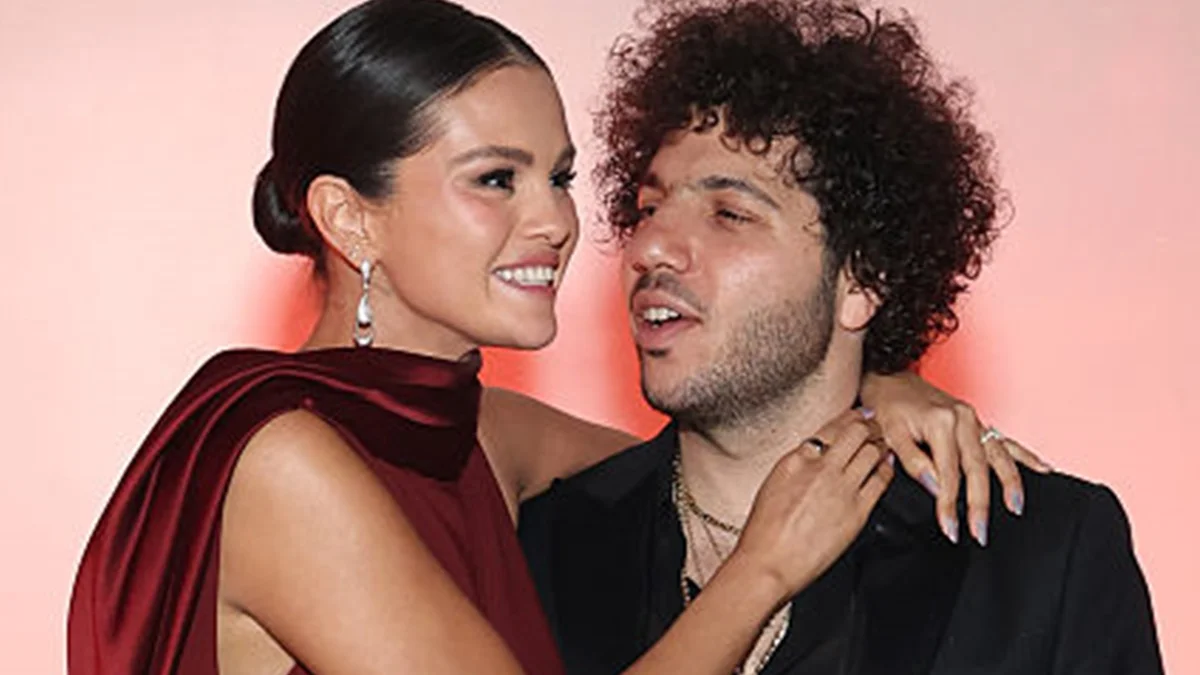 Benny Blanco diz que peidos deveriam ser normalizados nos relacionamentos
