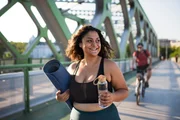 Suco de beterraba é barato e funciona tão bem quanto pré-treino tradicional