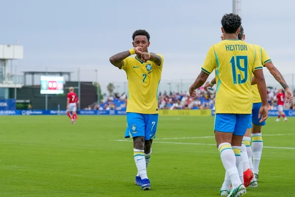 Seleção Sub-20 atropela Dinamarca e vence amistoso na Espanha por 4 x 1 - destaque galeria