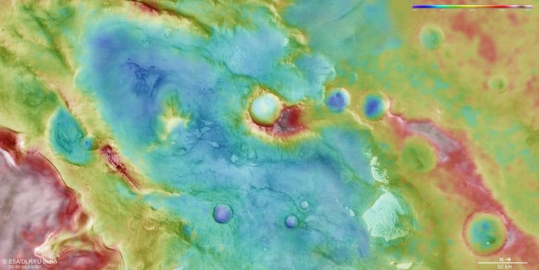 O lado roxo de Marte: gelo, poeira e luz criam cores incomuns em uma das regiões mais curiosas do planeta