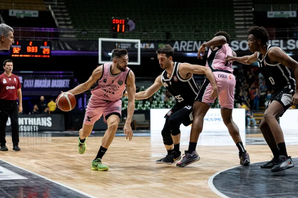 NBB: Brasília Basquete vence o Corinthians por 104 x 92 na estreia