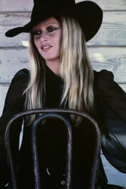 Imagem da matéria: Fora do espólio, viúvo de Brigitte Bardot perdeu lar onde morou por 30 anos