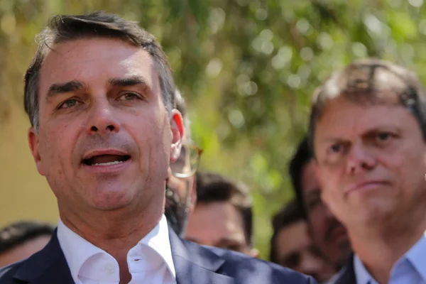 Flávio conversa com presidente do MDB e acerta apoio de diretórios da sigla - destaque galeria