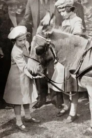 Vida glamourosa com um fim trágico: conheça a história da princesa Margaret