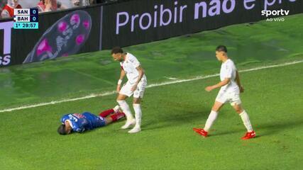 Aos 30 min do 1º tempo - cartão amarelo de Neymar do Santos contra o Bahia