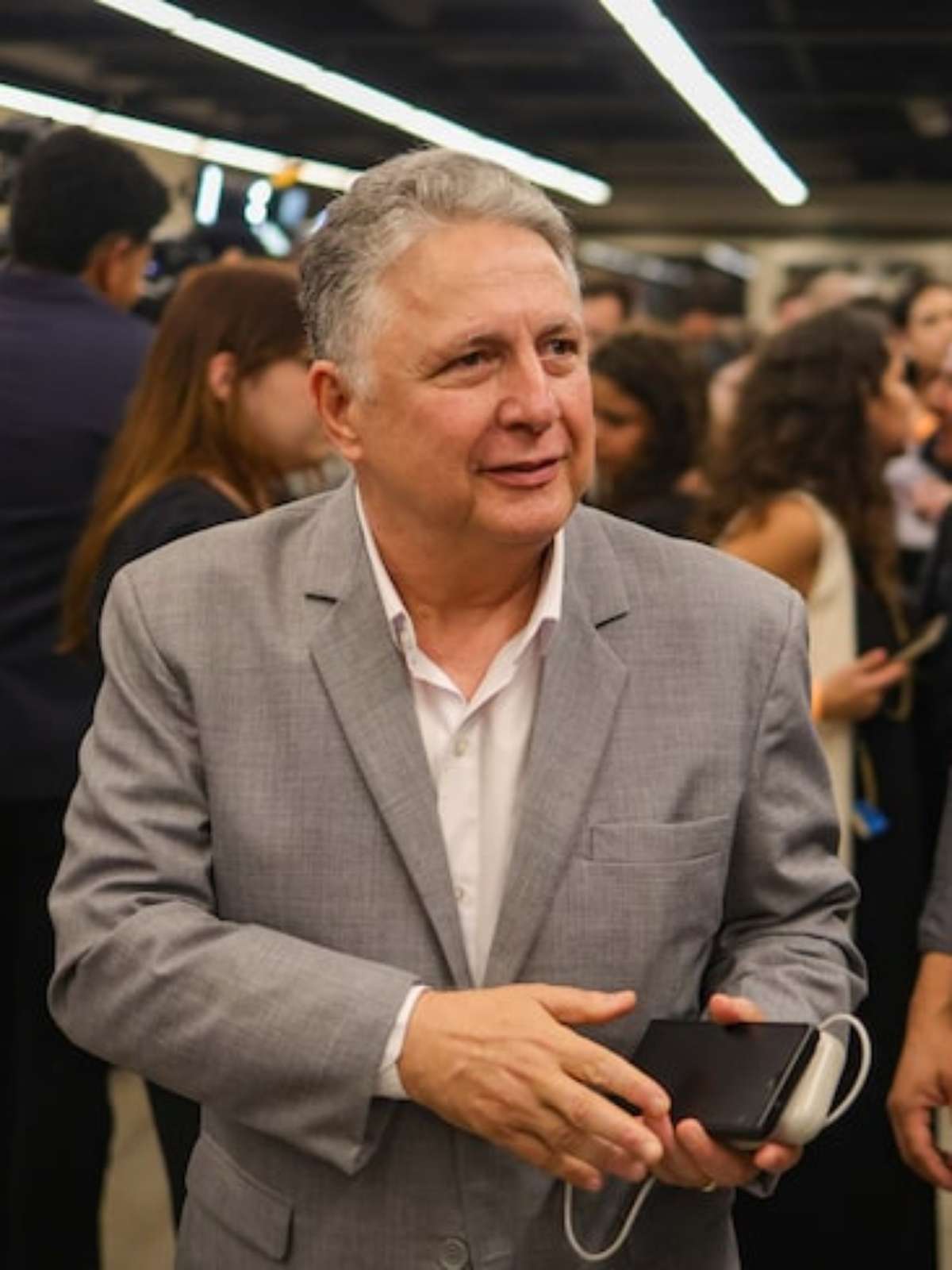 'Que o povo arque com as consequências', diz Garotinho após desistir de recurso no TSE