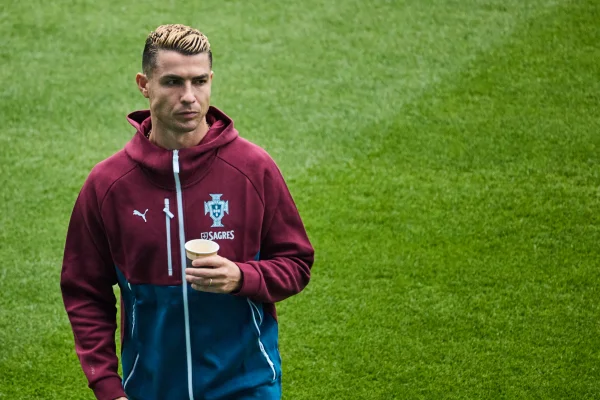 Ten Hag critica Cristiano Ronaldo e aponta falta de preparo: "Não corria"