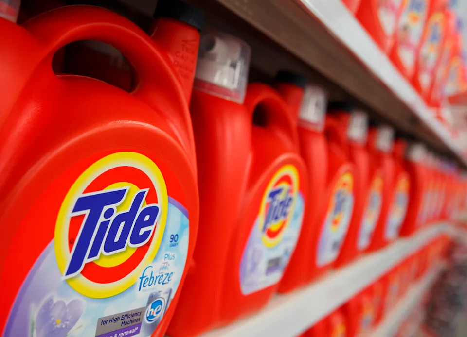Procter & Gamble's Tide can be seen on display at a new Wal-Mart store in Chicago, January 24, 2012. The store will open on January 25, and it will be Wal-Mart's largest outlet in Chicago. REUTERS/John Gress (UNITED STATES - Tags: BUSINESS FOOD) · Yahoo Finance · REUTERS / REUTERS