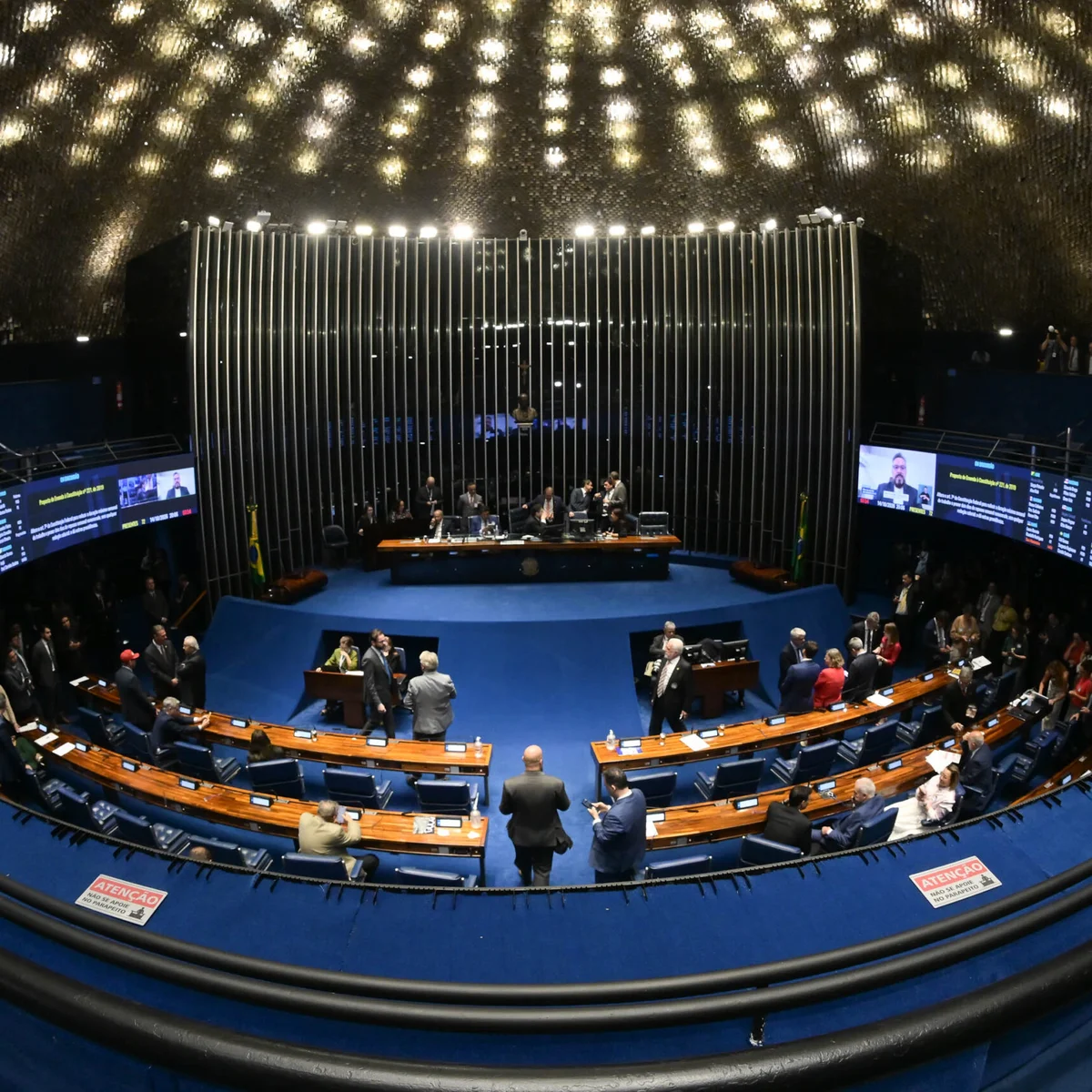 PEC da Segurança: oposição propõe diminuir maioridade penal para 14 anos