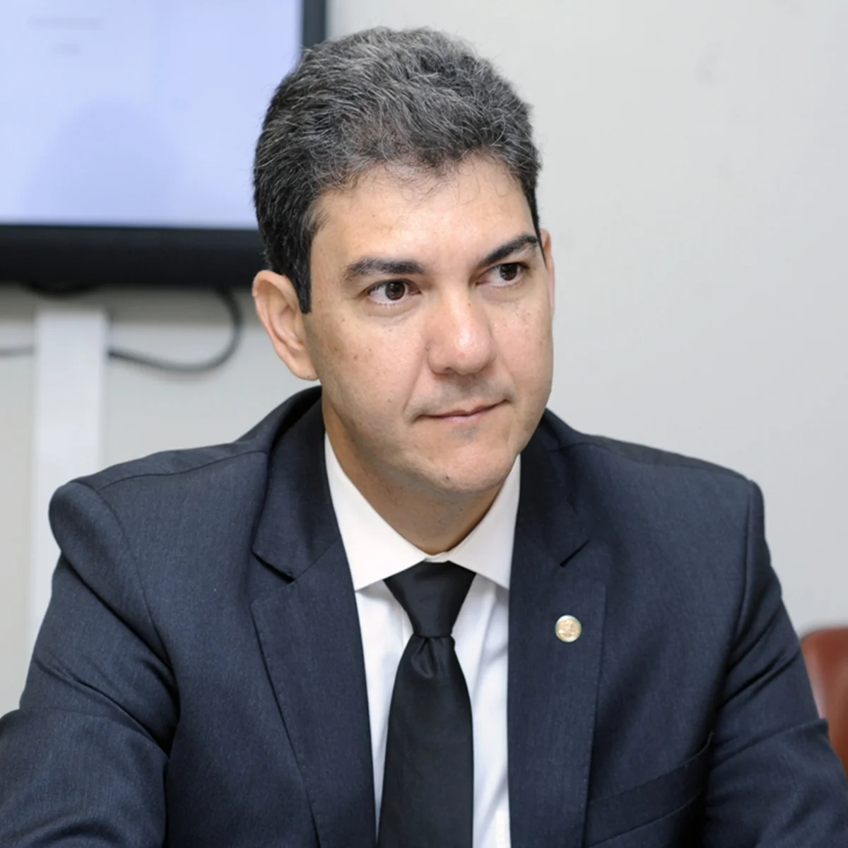 Atlas: Braide lidera com 48,7% dos votos válidos no 1º turno no Maranhão