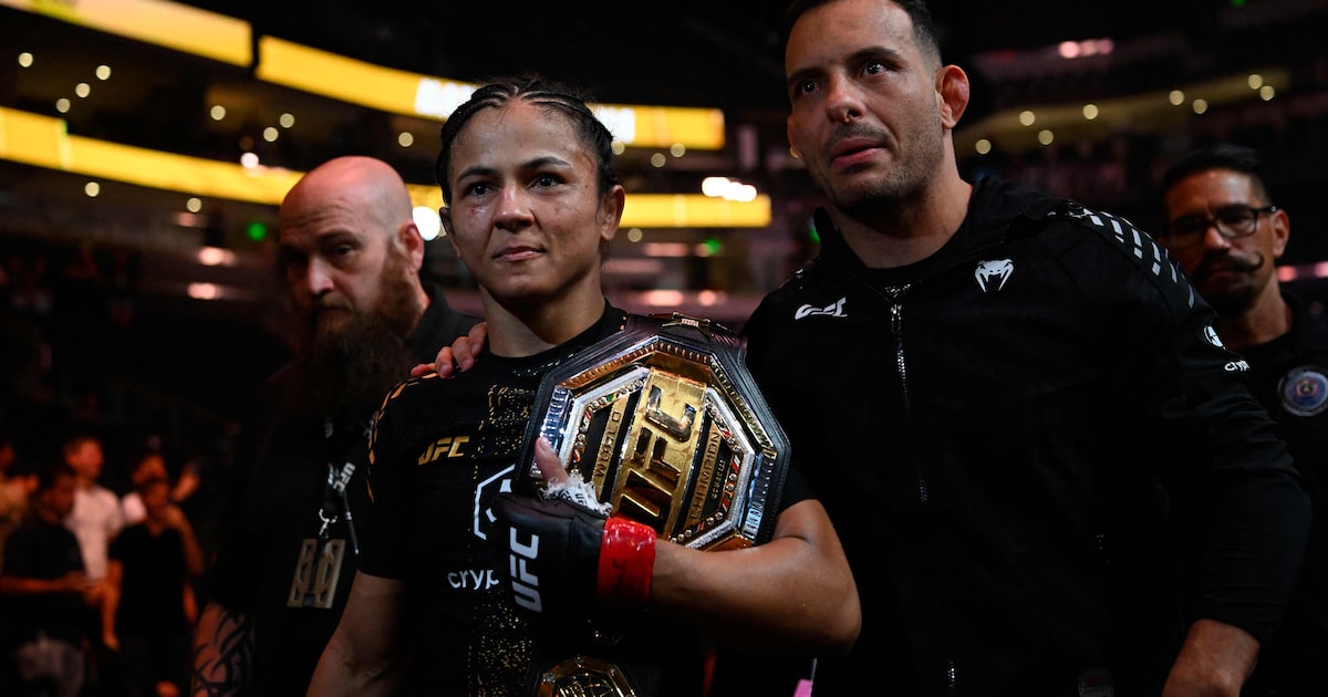 UFC: Natália Silva vence chinesa e conquista cinturão inédito para o Brasil no peso-mosca