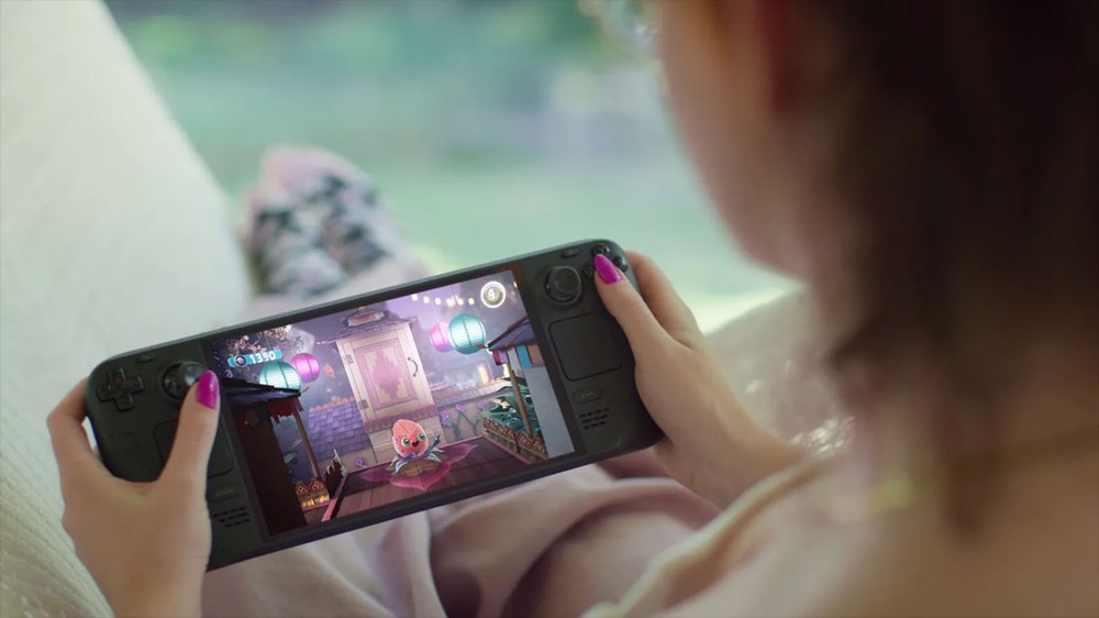 Segundo a Valve o Steam Deck OLED taz a mesma performance do modelo tradicional, mas há espaço para extrair mais potência — Foto: Divulgação/Valve