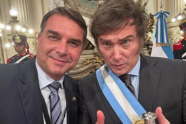 Milei volta a chamar Lula de "ladrão" e dá apoio a Flávio: "Esperanças"