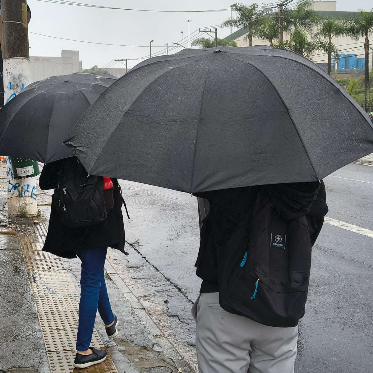 Chuva, vento e calor: como fica o tempo no dia da eleição em todo o Brasil