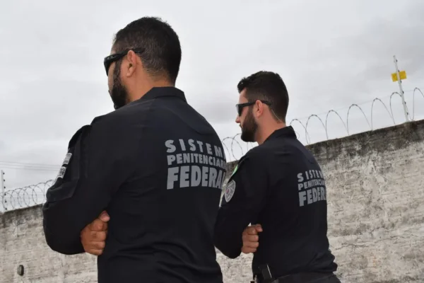 MPF denuncia agente por omissão diante de tortura e agressão contra presos