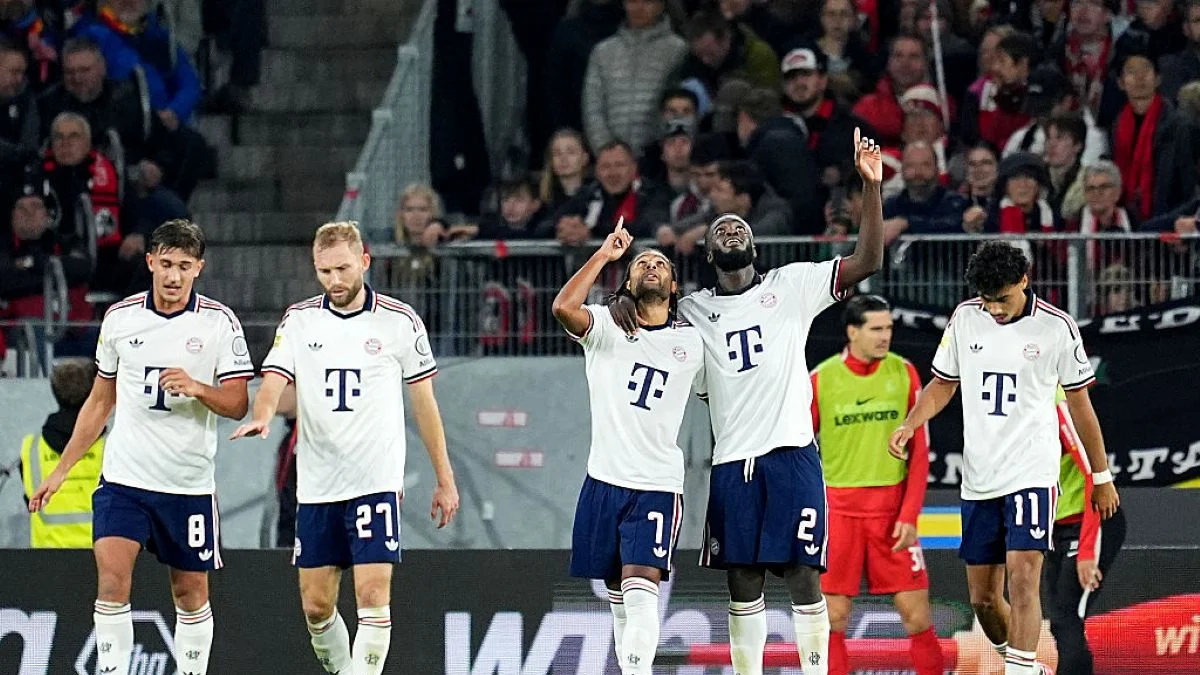 Com gols de Gnabry, Olise e Upamecano, Bayern bate o Freiburg pelo Alemão