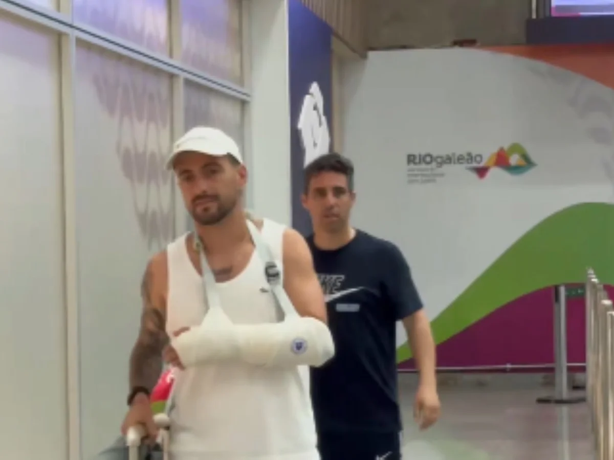 "Força, fé e seguimos", diz Arrascaeta antes de cirurgia no braço esquerdo