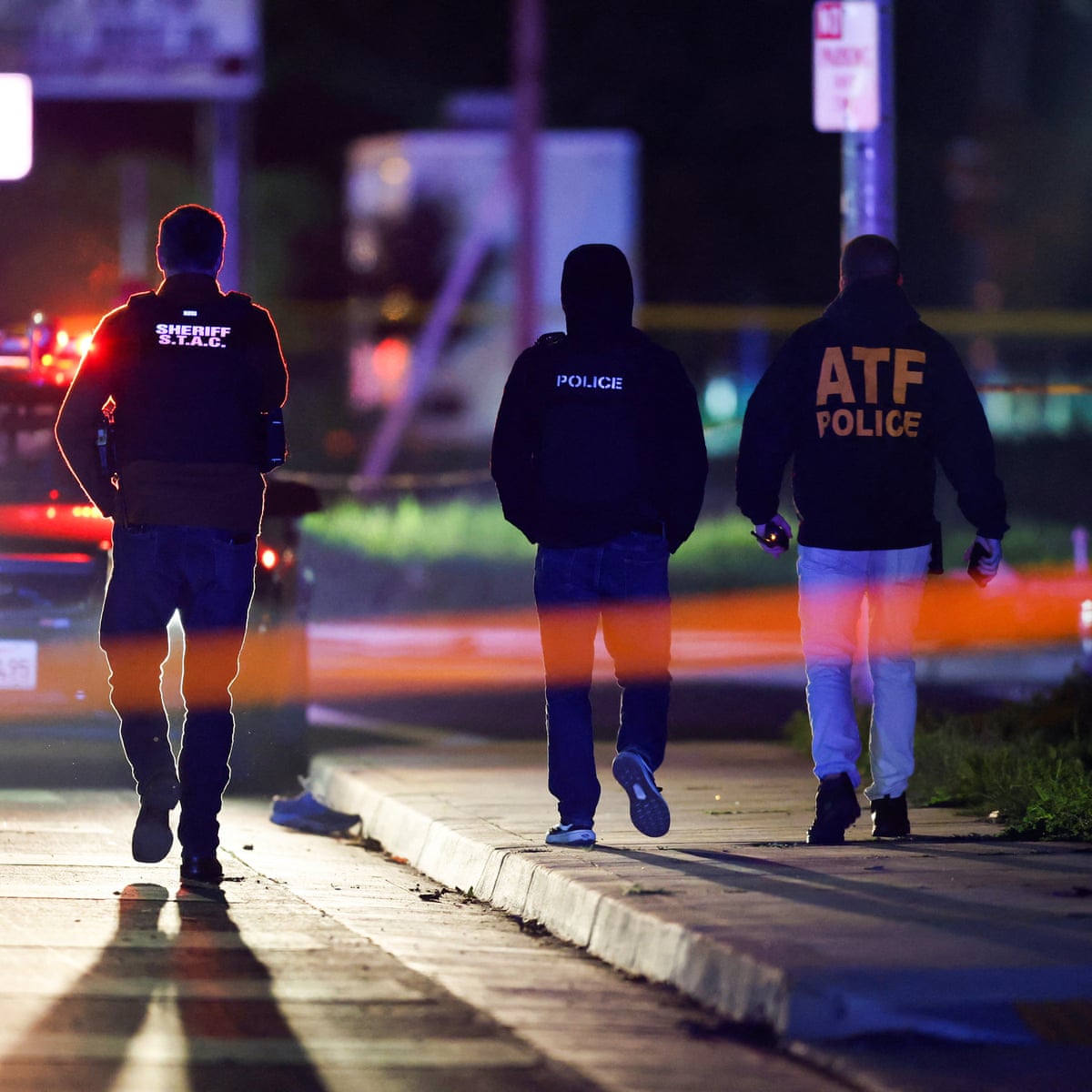 Trump e seus aliados atribuem o recorde de baixa criminalidade às deportações. Especialistas discordam