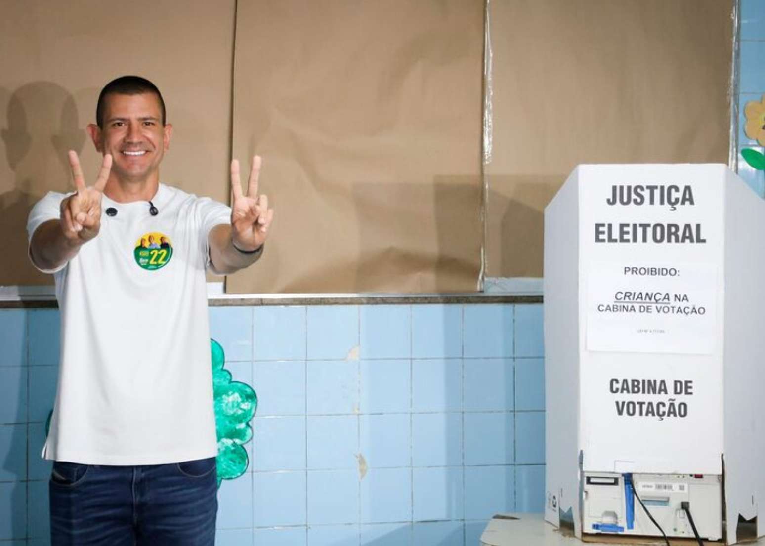 O ex-prefeito do Rio enfrentará Douglas Ruas (foto) na etapa final da corrida eleitoral