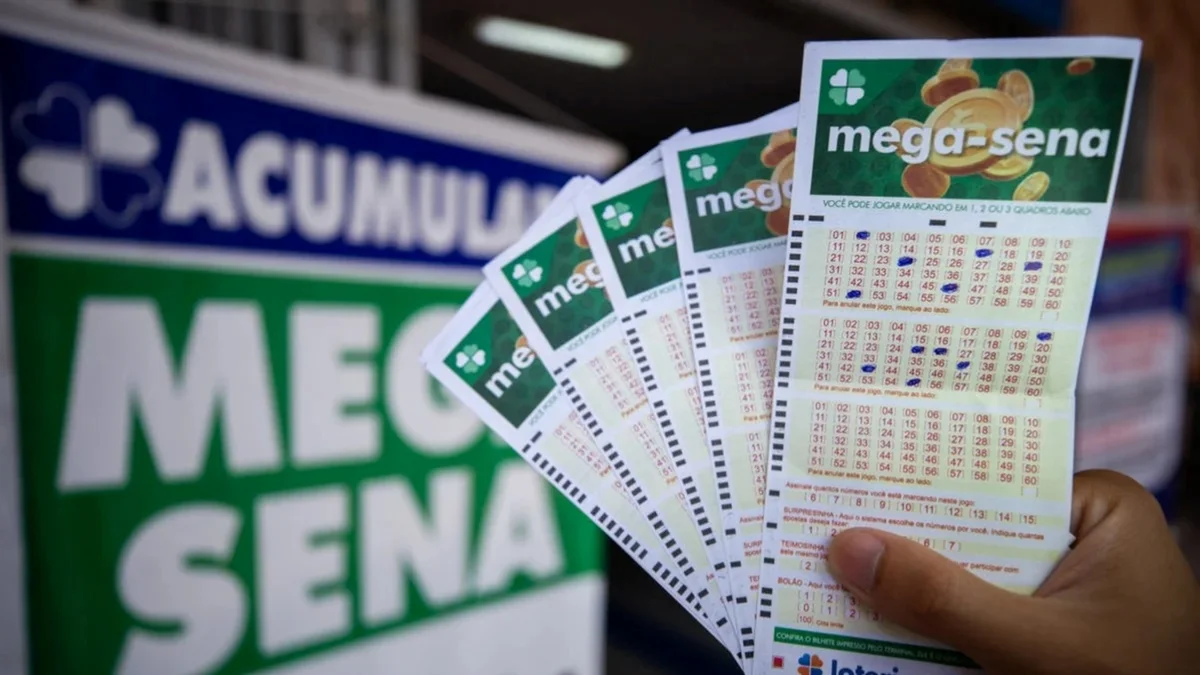 Mega-Sena sorteia prêmio de R$ 230 milhões neste sábado (24/10)