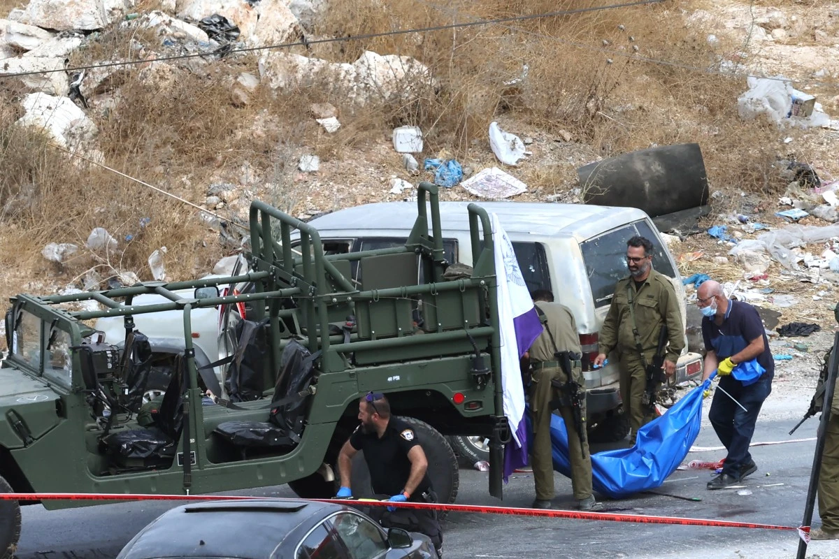 Soldados israelenses matam palestino acusado de atropelamento na Cisjordânia
