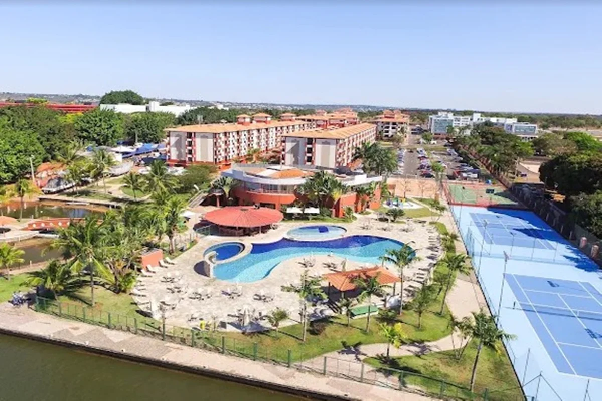 Condomínio Lake Side
